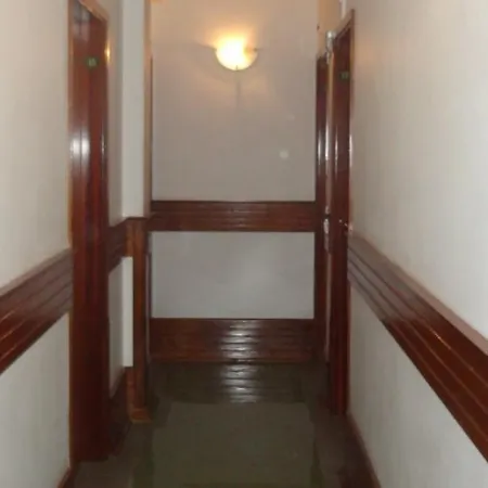 Be Suites Terrace 55 Hostal Coímbra